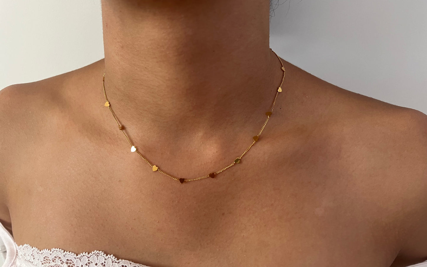 Collier JADE